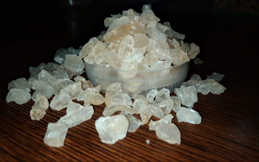 কাতিলা গাম (আধাভাঙ্গা)- 250 গ্রাম